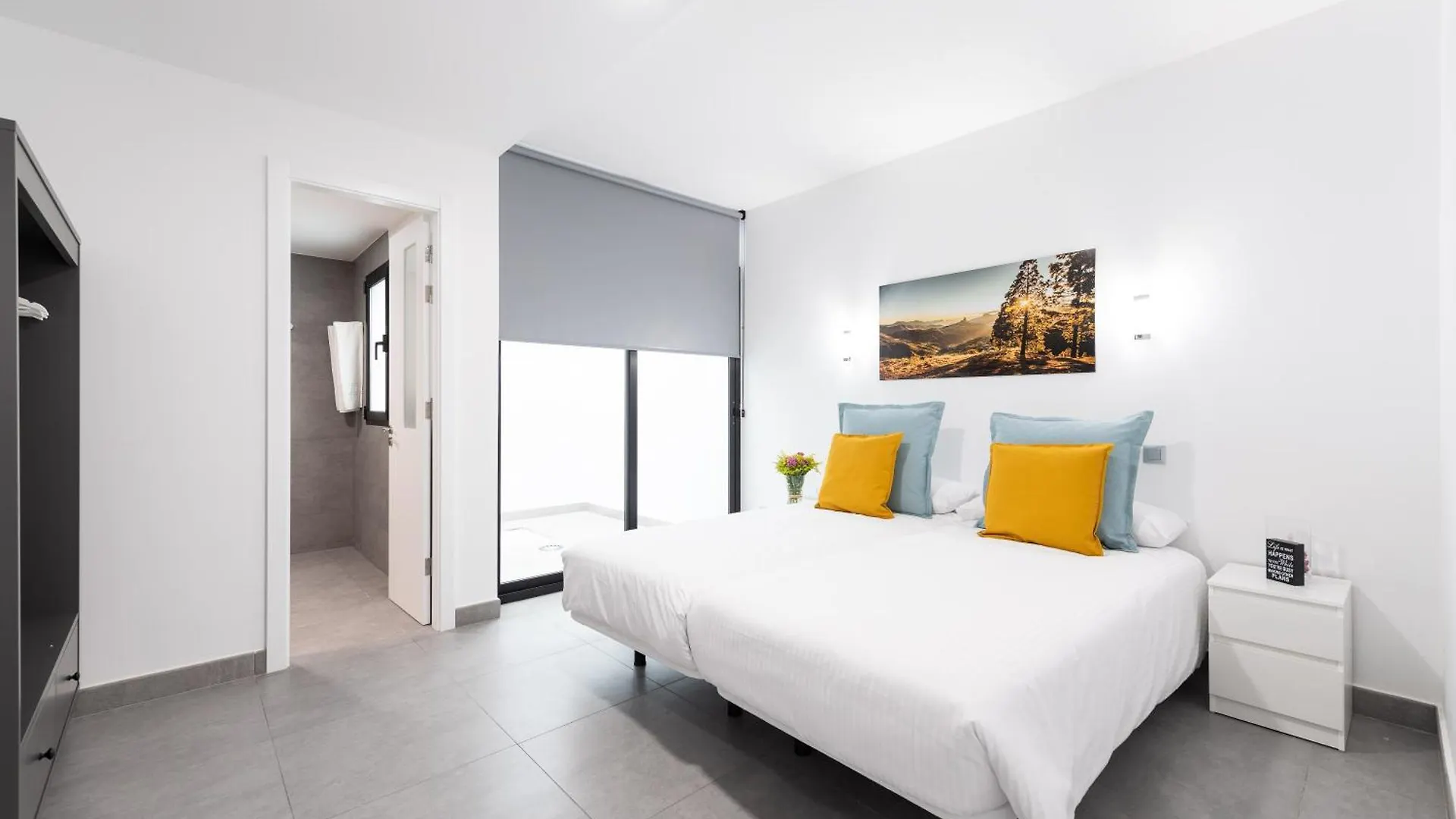 Apartamentos Blue Eyes Castillo del Romeral 0*,