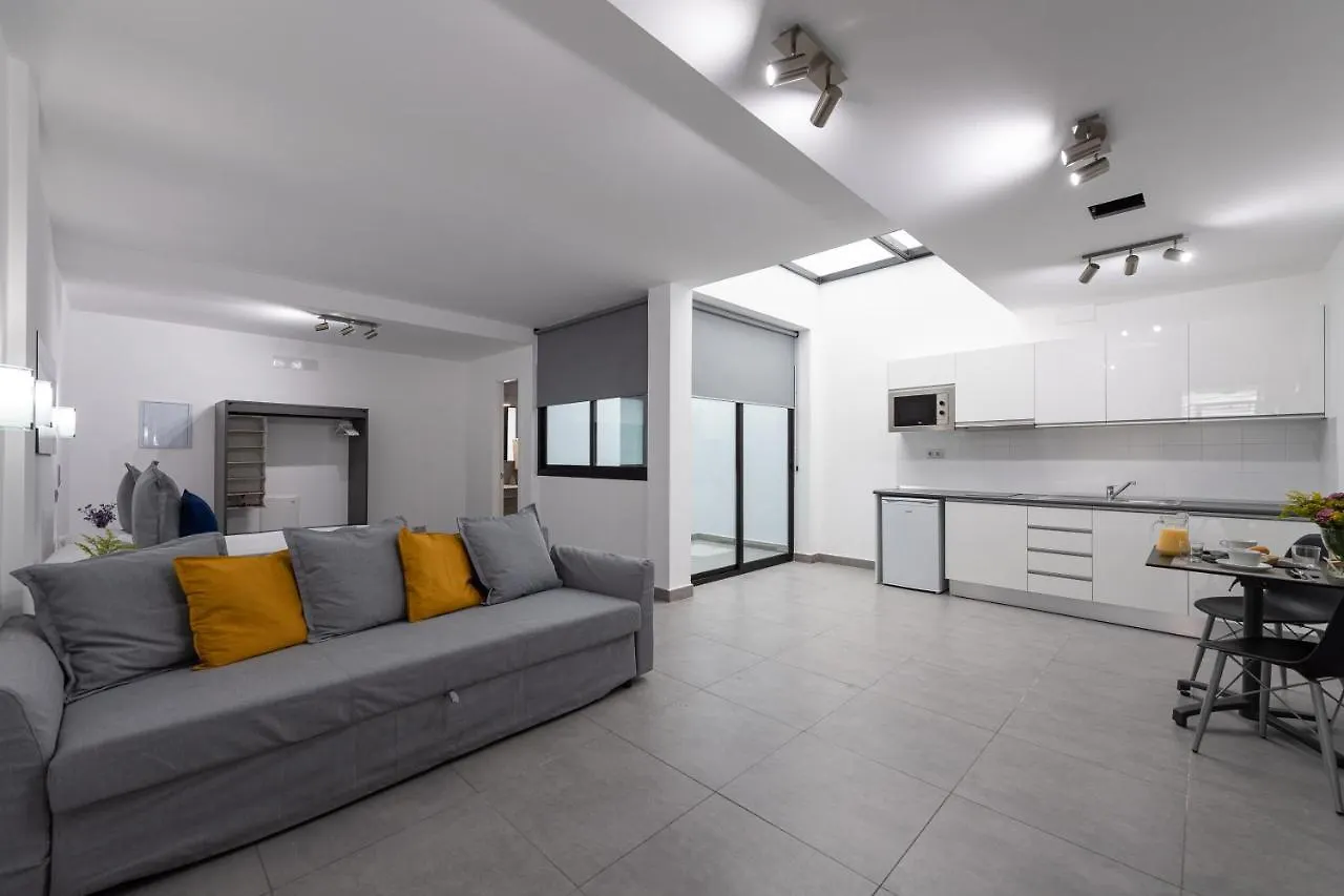 Apartamentos Blue Eyes Castillo del Romeral 0*,  西班牙